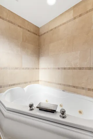 $550,000 | 4615 North Maria Court, Chicago, IL 60656