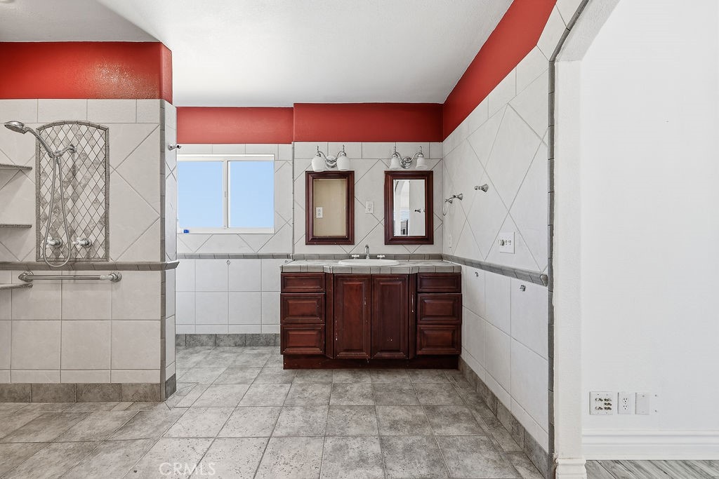 10231 East Ave R-2 Littlerock, CA 93543 - Photo 14 of 36