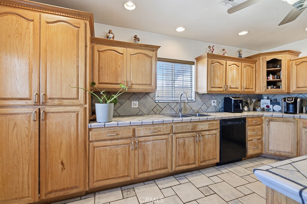 10231 East Ave R-2 Littlerock, CA 93543 - Photo 20 of 36