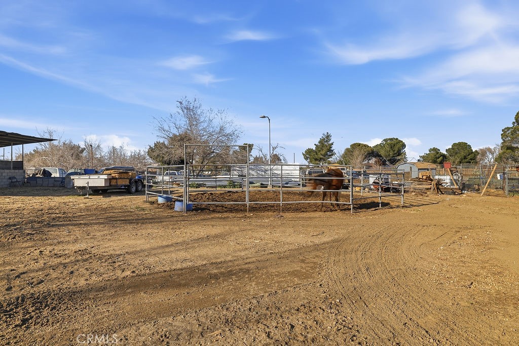 10231 East Ave R-2 Littlerock, CA 93543 - Photo 29 of 36