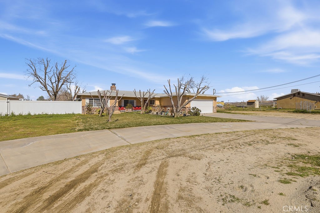 10231 East Ave R-2 Littlerock, CA 93543 - Photo 4 of 36