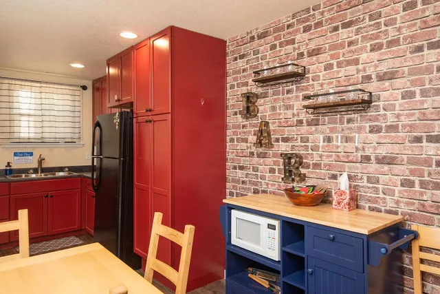 $289,000 | 22162 Sarah Circle, Long Barn, CA 95335