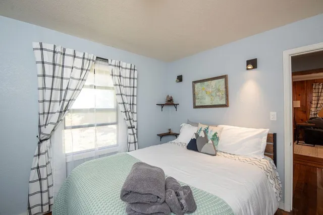 $289,000 | 22162 Sarah Circle, Long Barn, CA 95335