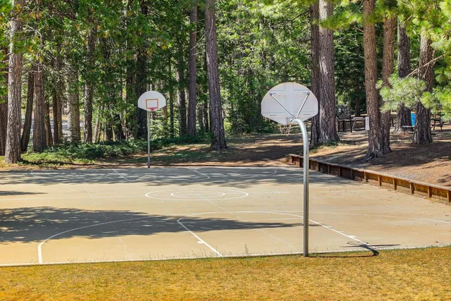 $289,000 | 22162 Sarah Circle, Long Barn, CA 95335