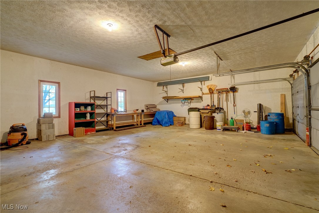 4450 Poe Road Medina, OH 44256 - Photo 34 of 40 Three Car Garage
