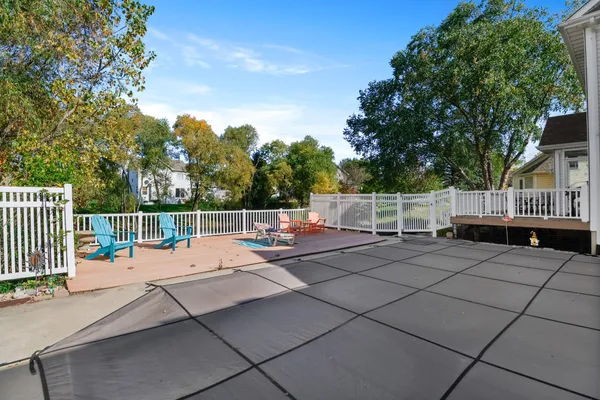 a view of deck and patio