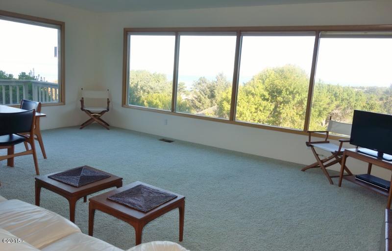 6 Ridge Crest Road Gleneden Beach, OR 97388 - Photo 33 of 40 Young15 010 (800x513)