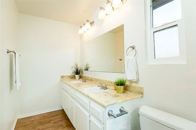 $598,000 | 12421 Ramona Avenue, Hawthorne, CA 90250