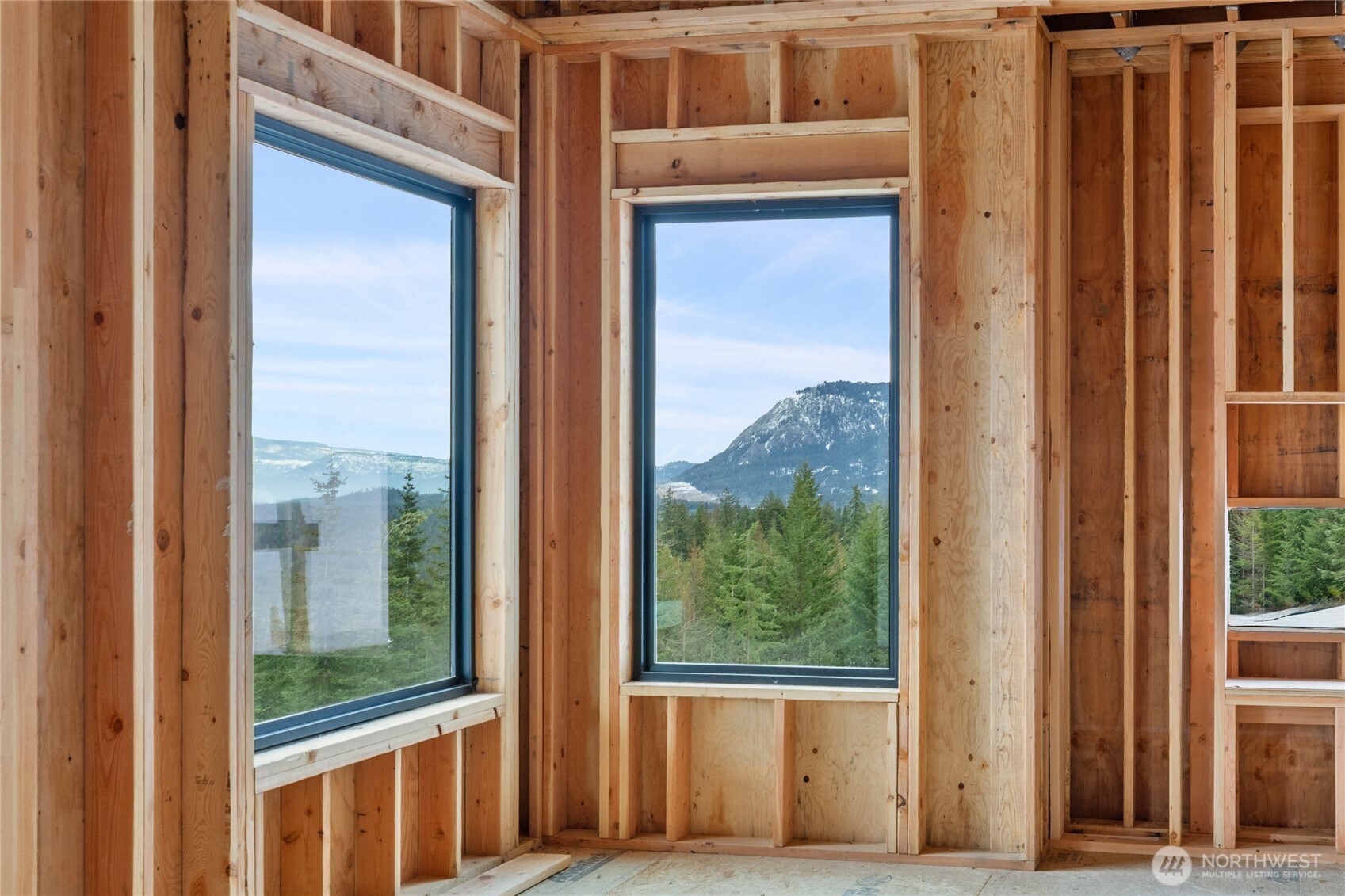 901 Whisper Creek Drive Cle Elum, WA 98922 - Photo 15 of 31 a view of front door