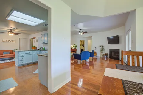 $374,900 | 1937 Squire Court, New Braunfels, TX 78130