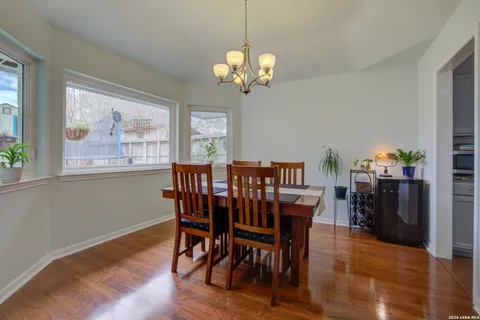 $374,900 | 1937 Squire Court, New Braunfels, TX 78130