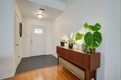 $374,900 | 1937 Squire Court, New Braunfels, TX 78130