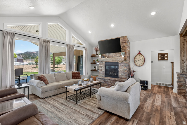 3311 West Allard Summit, UT 84772 - Photo 17 of 97 Living room