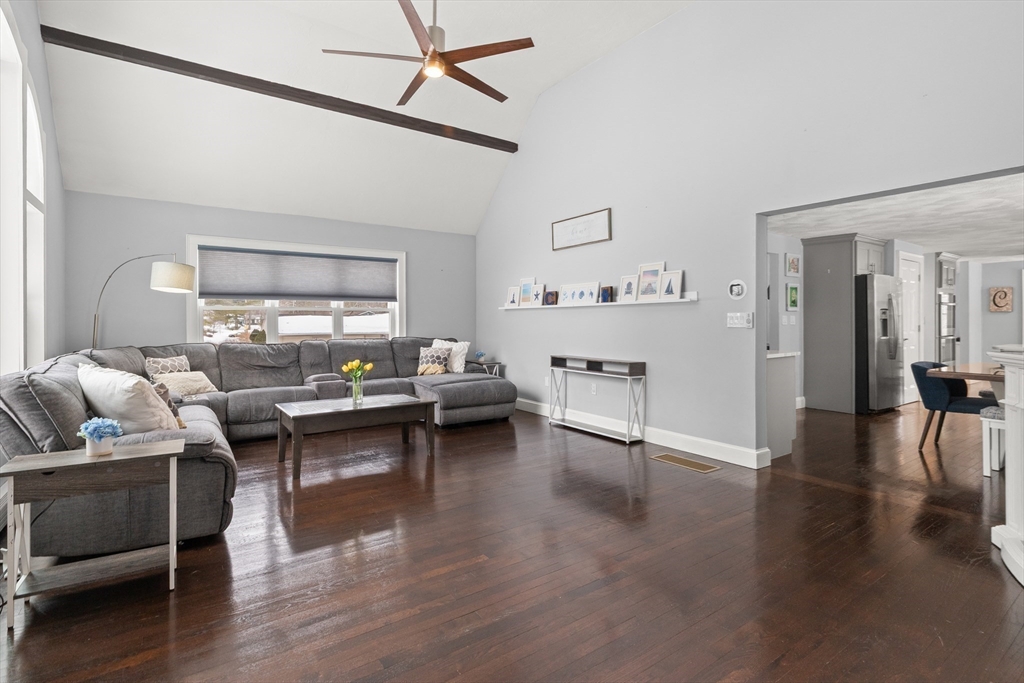 6 James Road Ipswich, MA 01938 - Photo 9 of 42