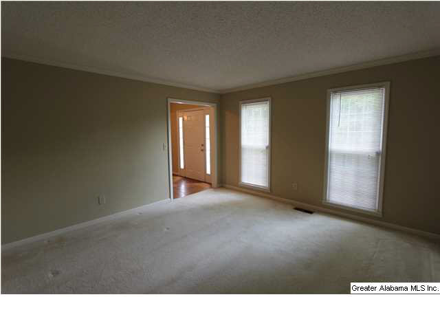 1235 Stillwater Road Anniston, AL 36207 - Photo 3 of 32