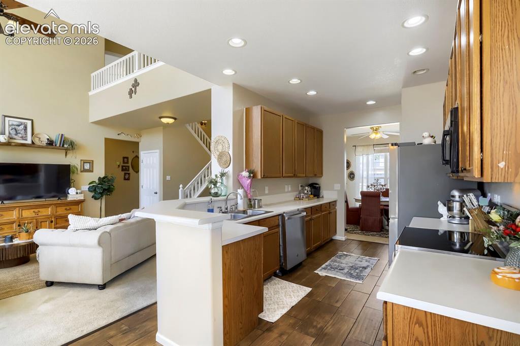 8939 Kingston Heath Road Peyton, CO 80831 - Photo 8 of 31 Kitchen