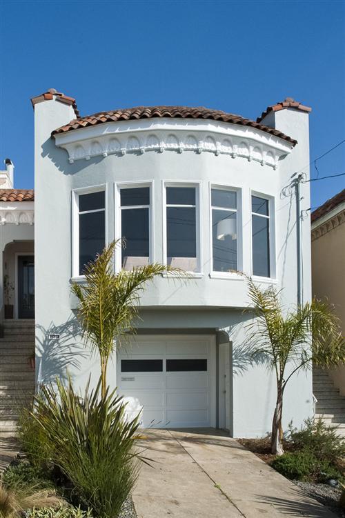 Welcome to 2434 18th Avenue, 1st Open House, Sunday 2/21 1-5 PM.