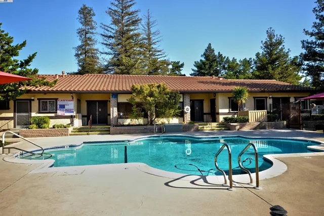 $159,000 | 3231 Vineyard Avenue, Unit 33, Pleasanton, CA 94566