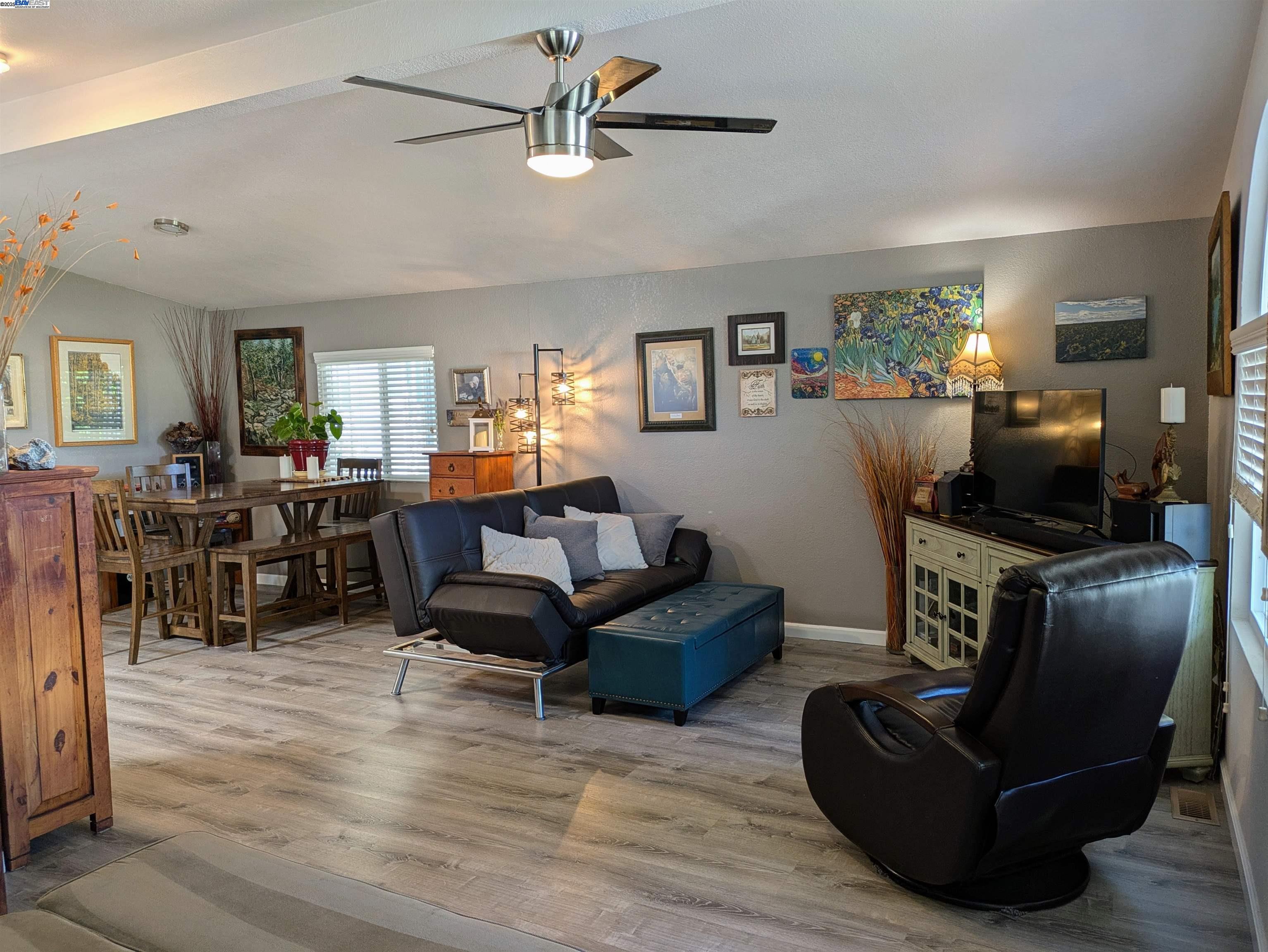 3231 Vineyard Avenue, Unit 33 Pleasanton, CA 94566 - Photo 5 of 37