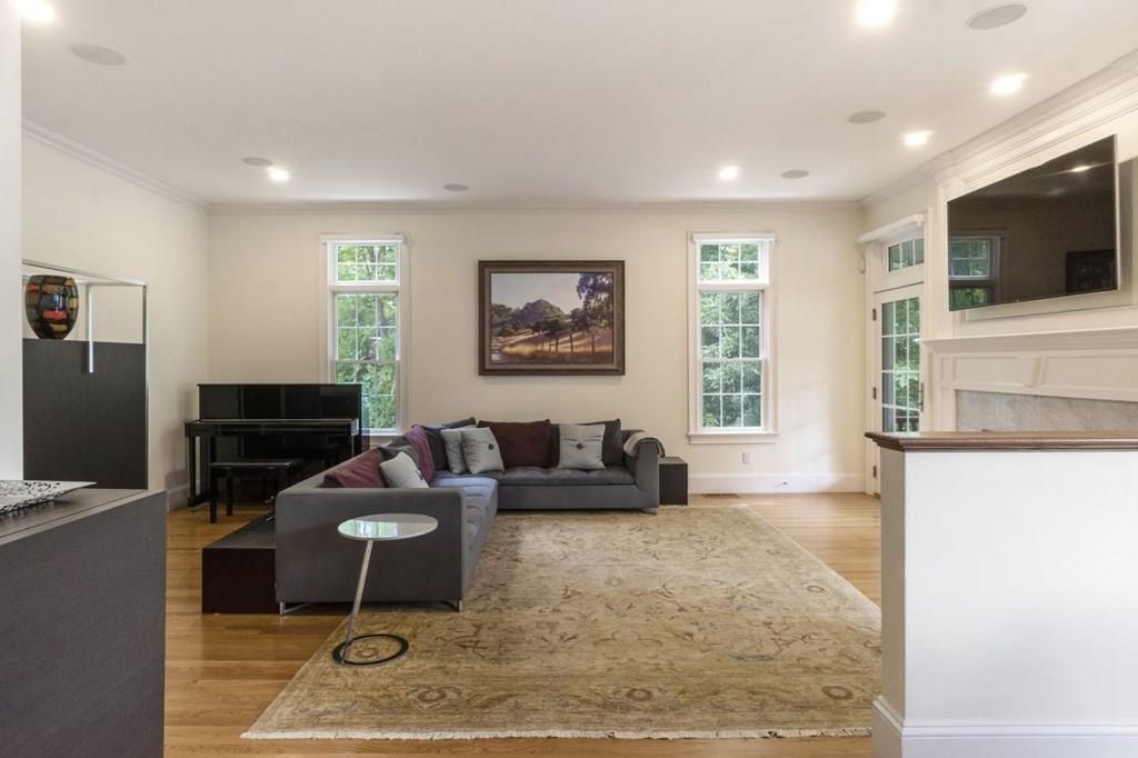 52 Wareland Road Wellesley, MA 02481 - Photo 14 of 26