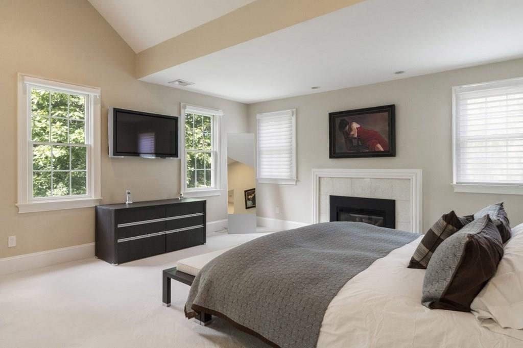 52 Wareland Road Wellesley, MA 02481 - Photo 16 of 26