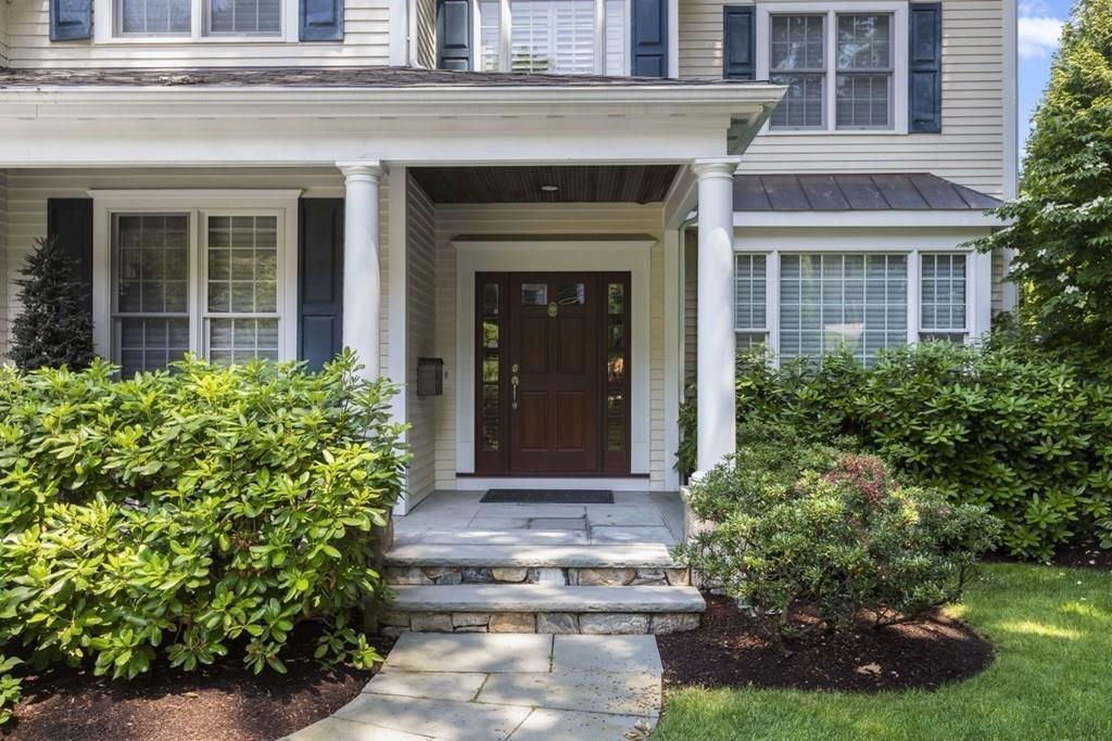 52 Wareland Road Wellesley, MA 02481 - Photo 4 of 26