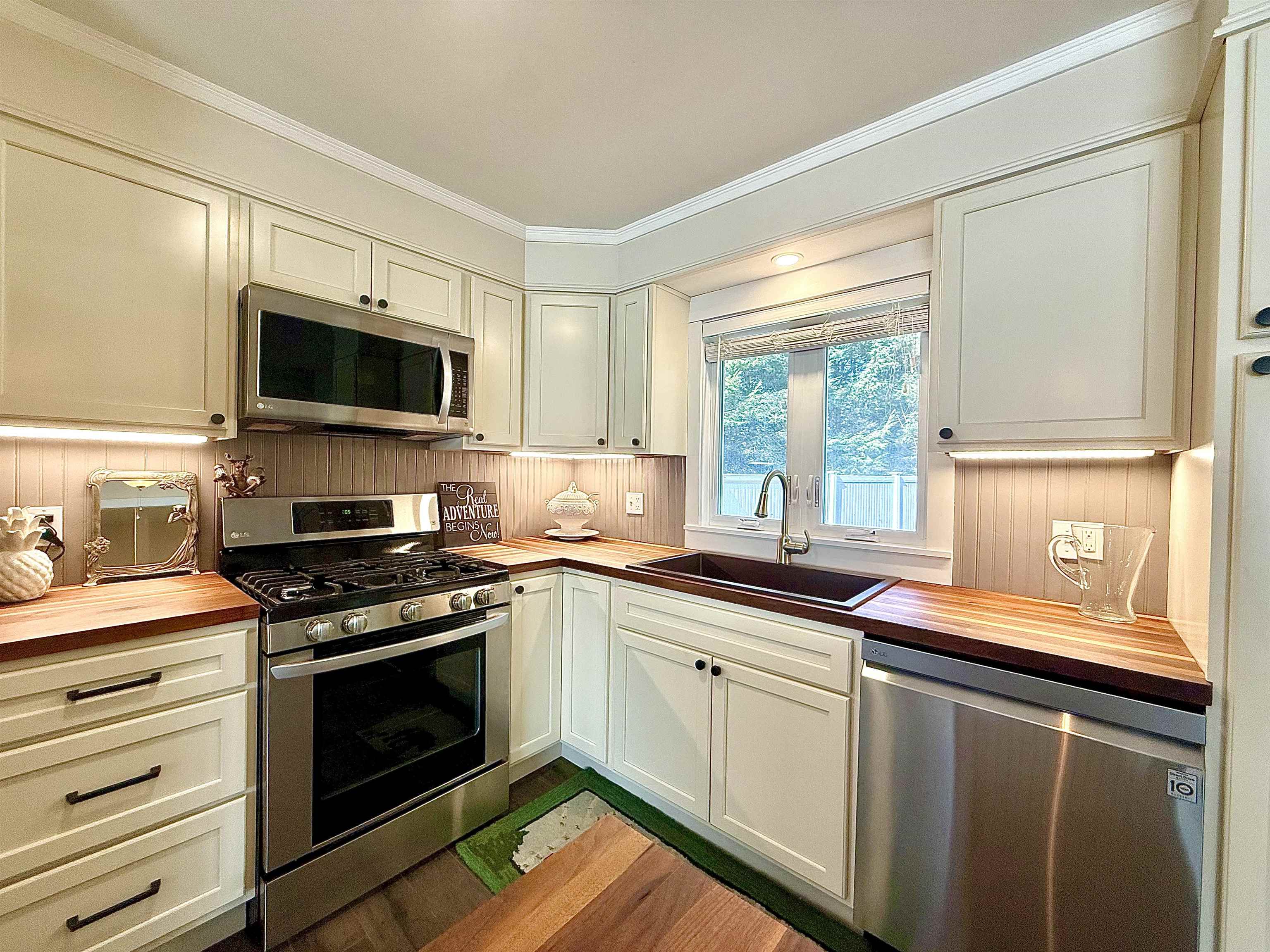 30 Meadow Drive Springfield, VT 05156 - Photo 4 of 30