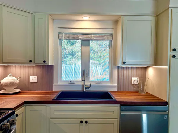 $310,000 | 30 Meadow Drive, Springfield, VT 05156