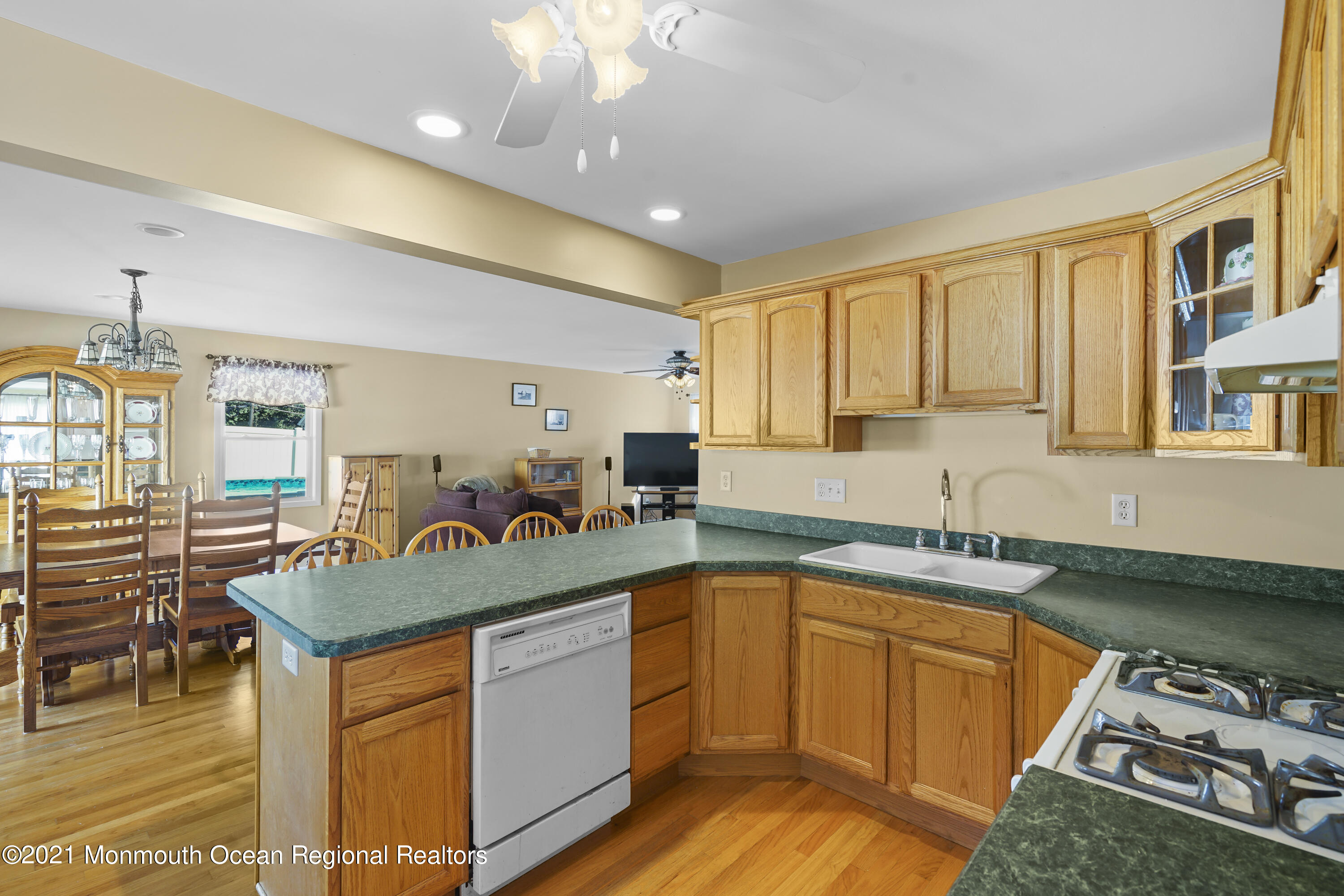 205 Milford Road Neptune Township, NJ 07753 - Photo 14 of 41 DSC04796