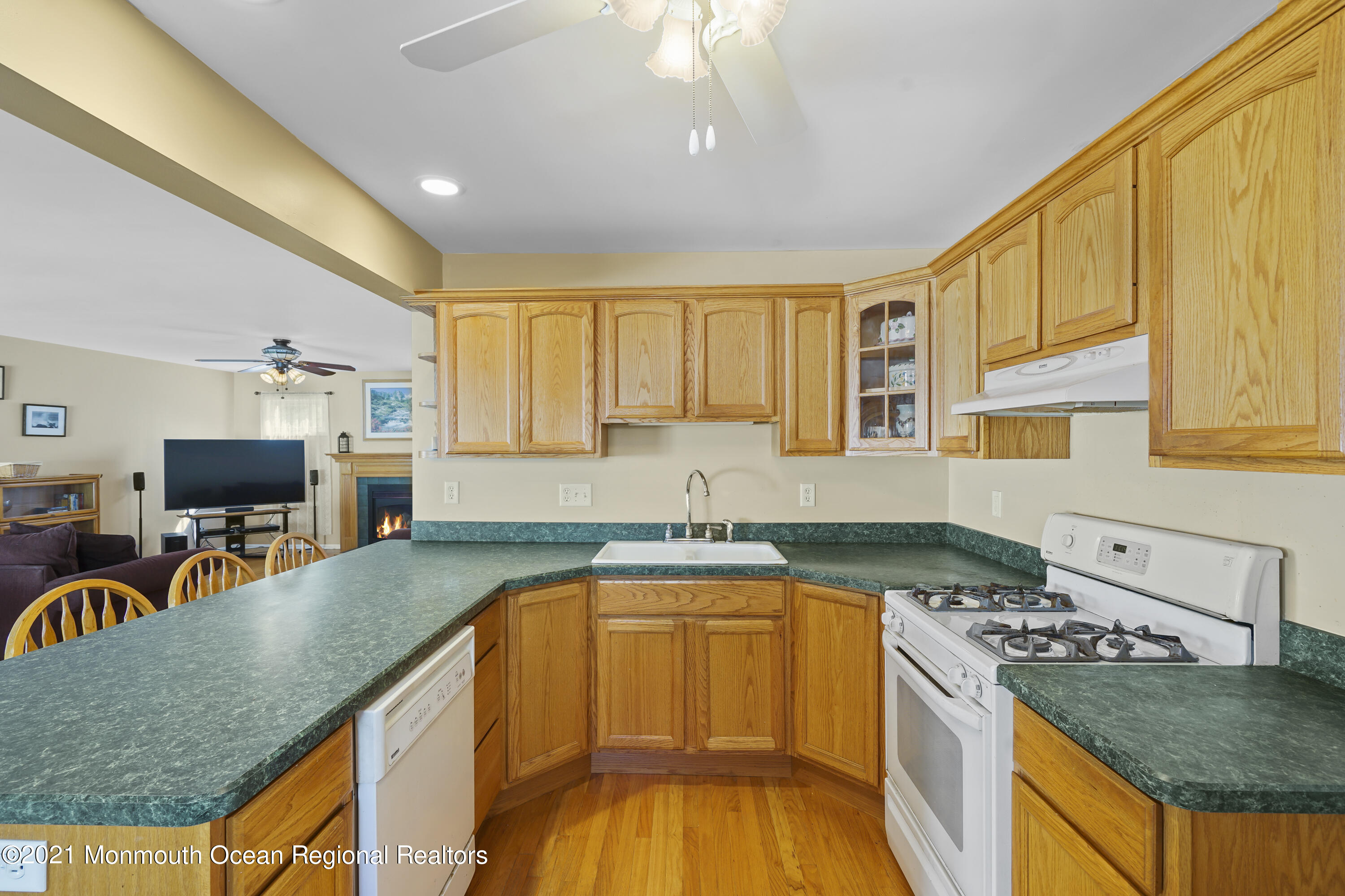 205 Milford Road Neptune Township, NJ 07753 - Photo 16 of 41 DSC04801