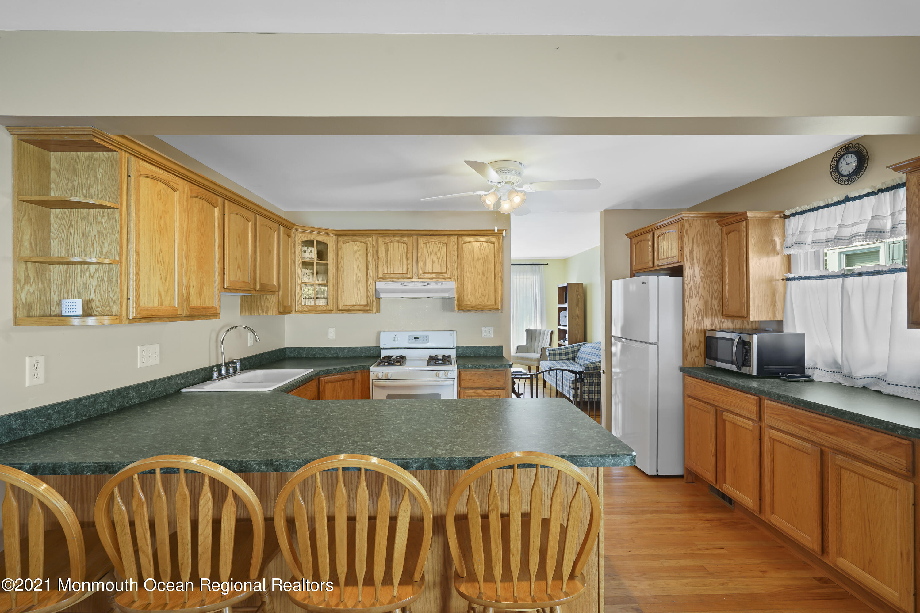 205 Milford Road Neptune Township, NJ 07753 - Photo 18 of 41 DSC04811