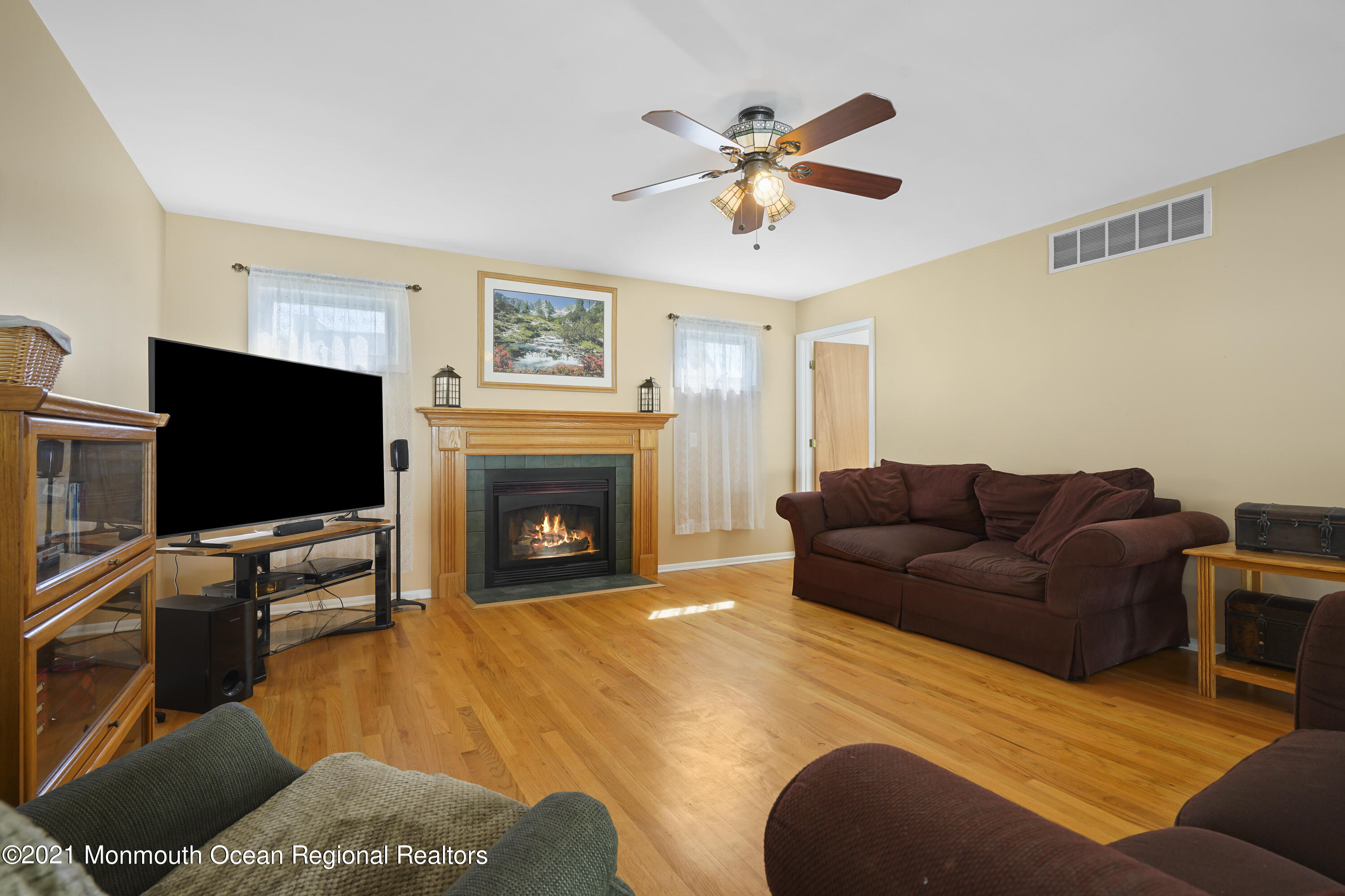 205 Milford Road Neptune Township, NJ 07753 - Photo 23 of 41 DSC04836