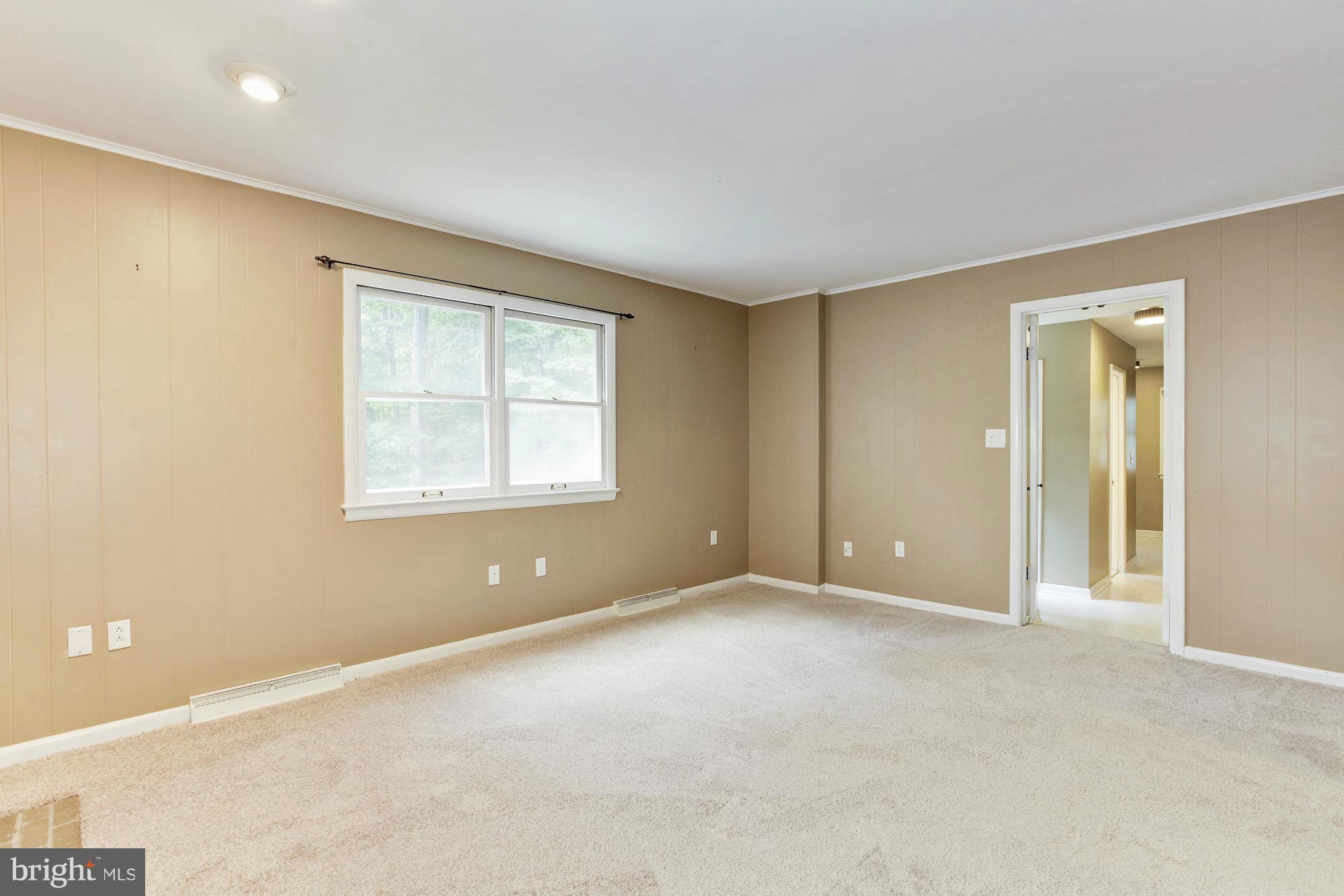 10009 Clearspring Road Damascus, MD 20872 - Photo 12 of 30 Family Room
