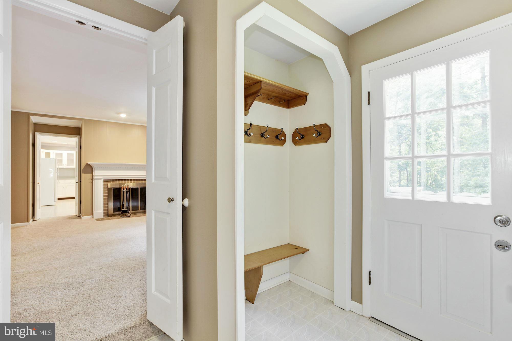 10009 Clearspring Road Damascus, MD 20872 - Photo 14 of 30 Mud Room