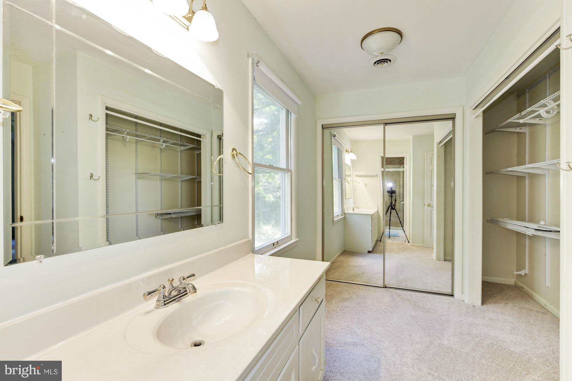 10009 Clearspring Road Damascus, MD 20872 - Photo 18 of 30 Bath (Master)