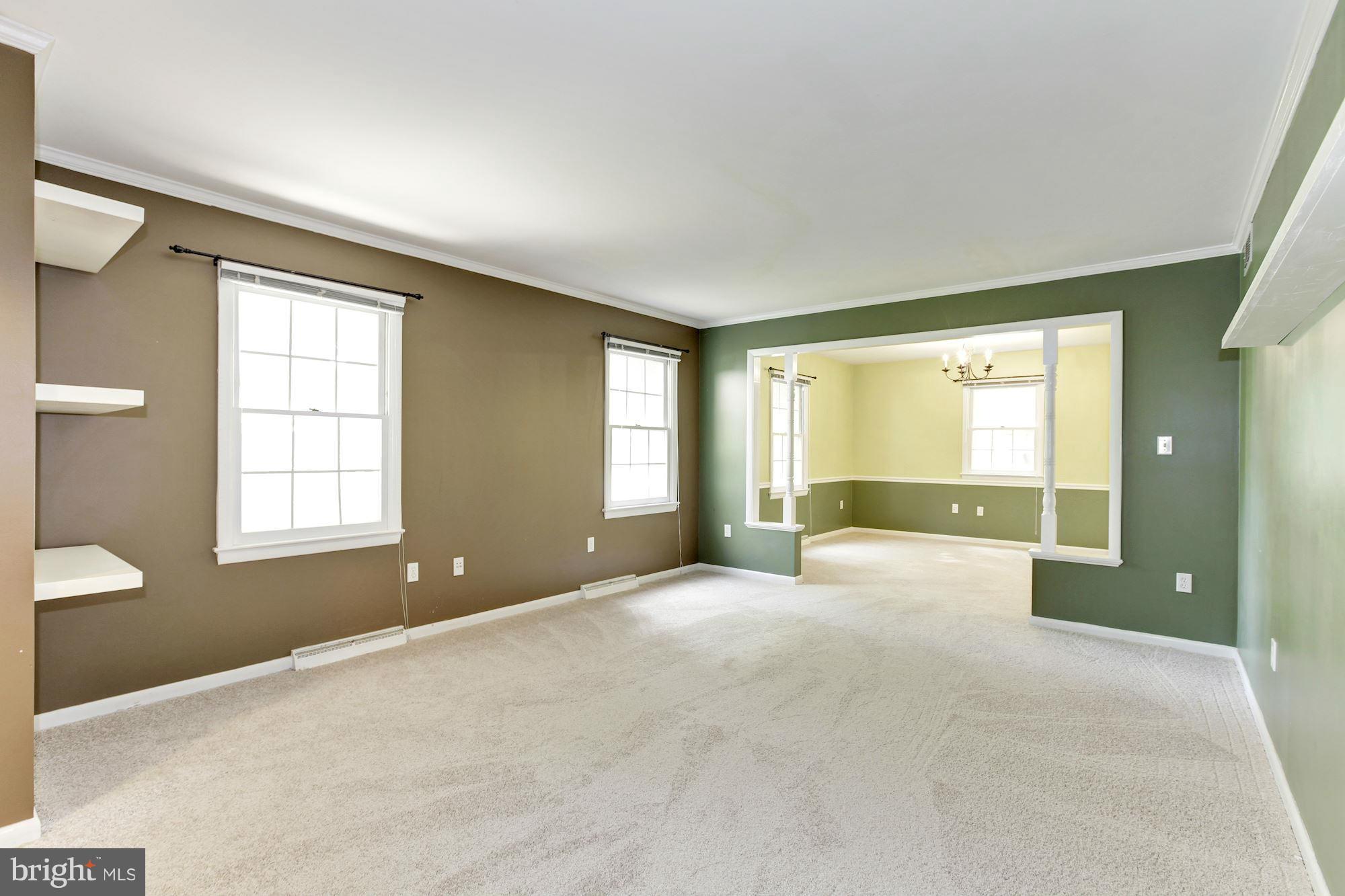10009 Clearspring Road Damascus, MD 20872 - Photo 5 of 30 Living Room
