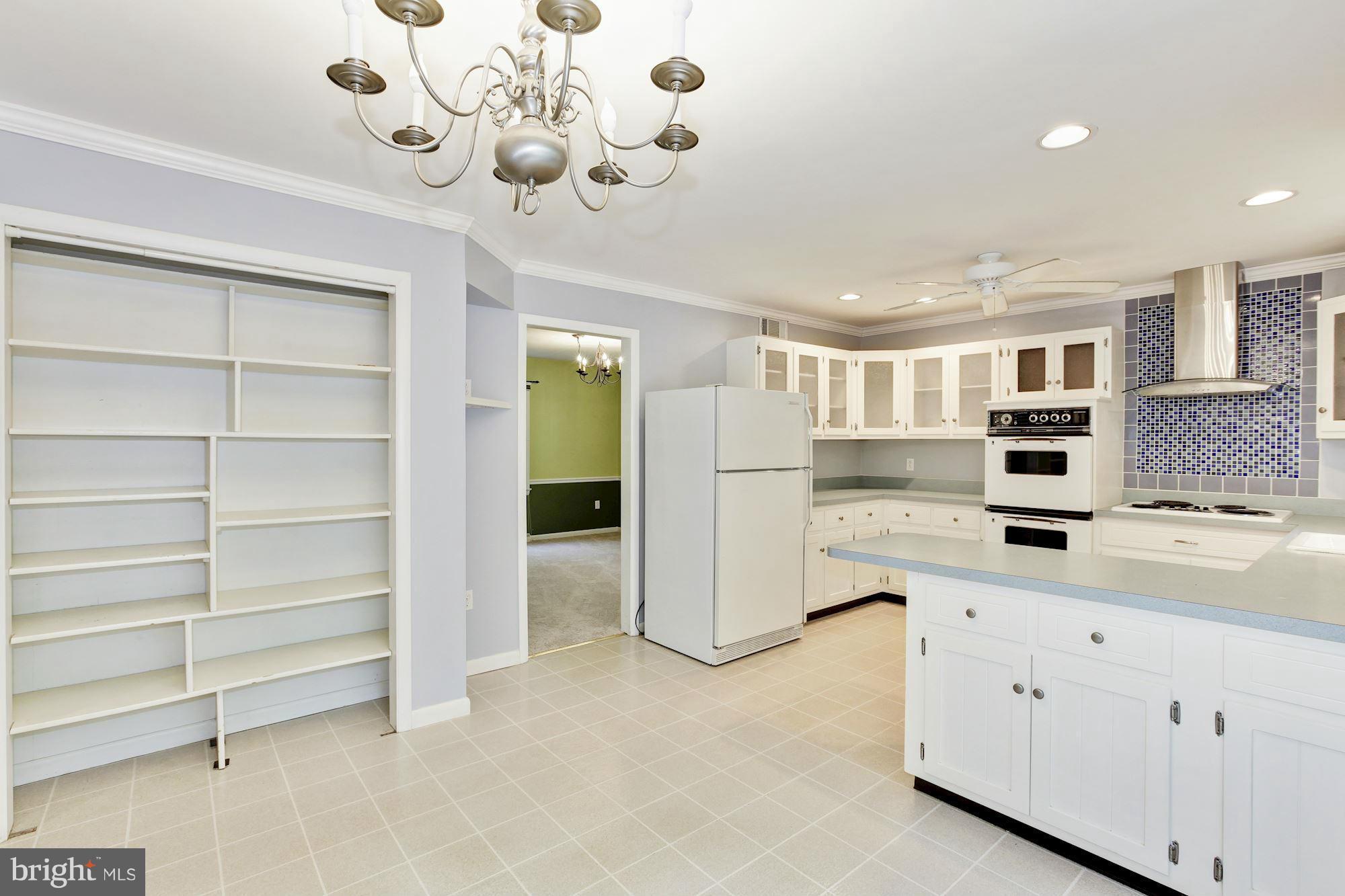 10009 Clearspring Road Damascus, MD 20872 - Photo 9 of 30 Kitchen