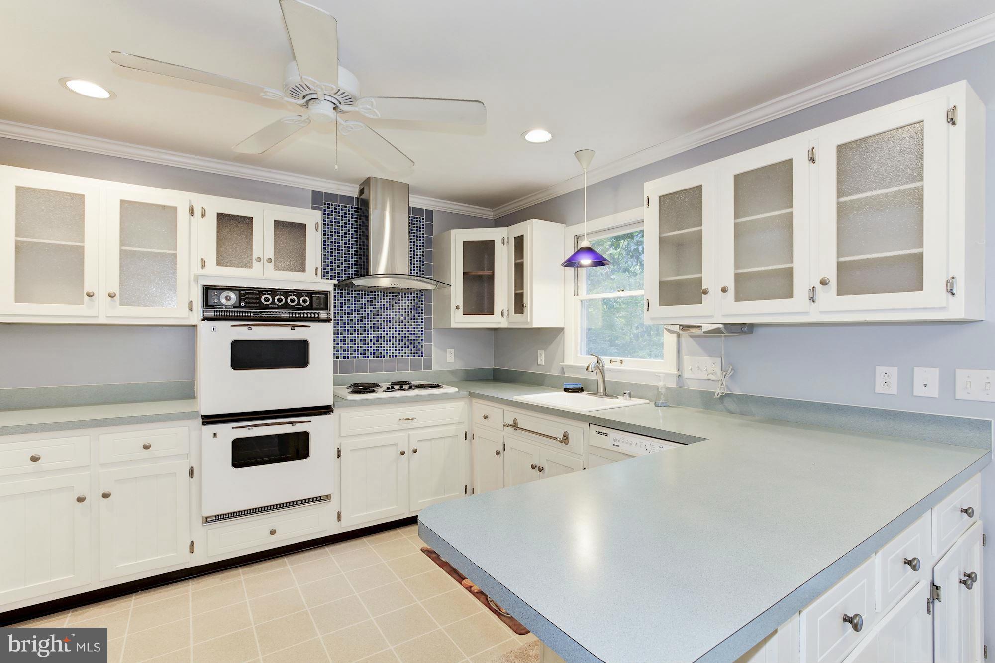 10009 Clearspring Road Damascus, MD 20872 - Photo 10 of 30 Kitchen