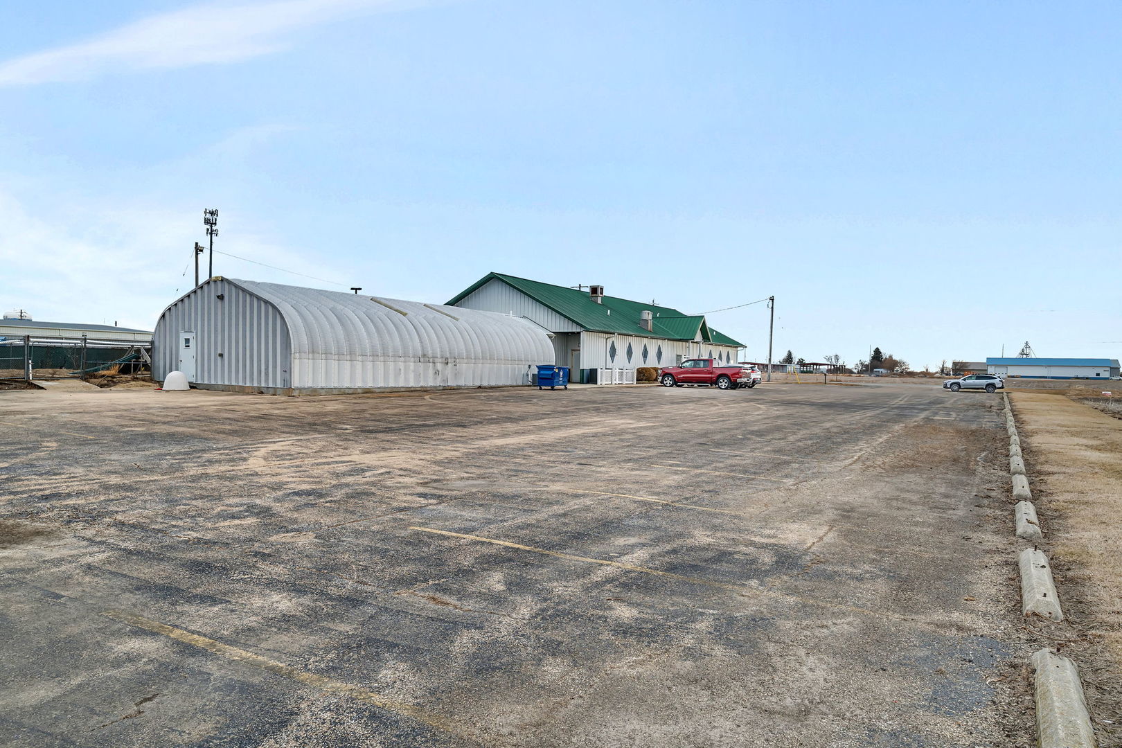 441 North 3059th Road Ottawa, IL 61350 - Photo 22 of 31 a view of ocean view with beach