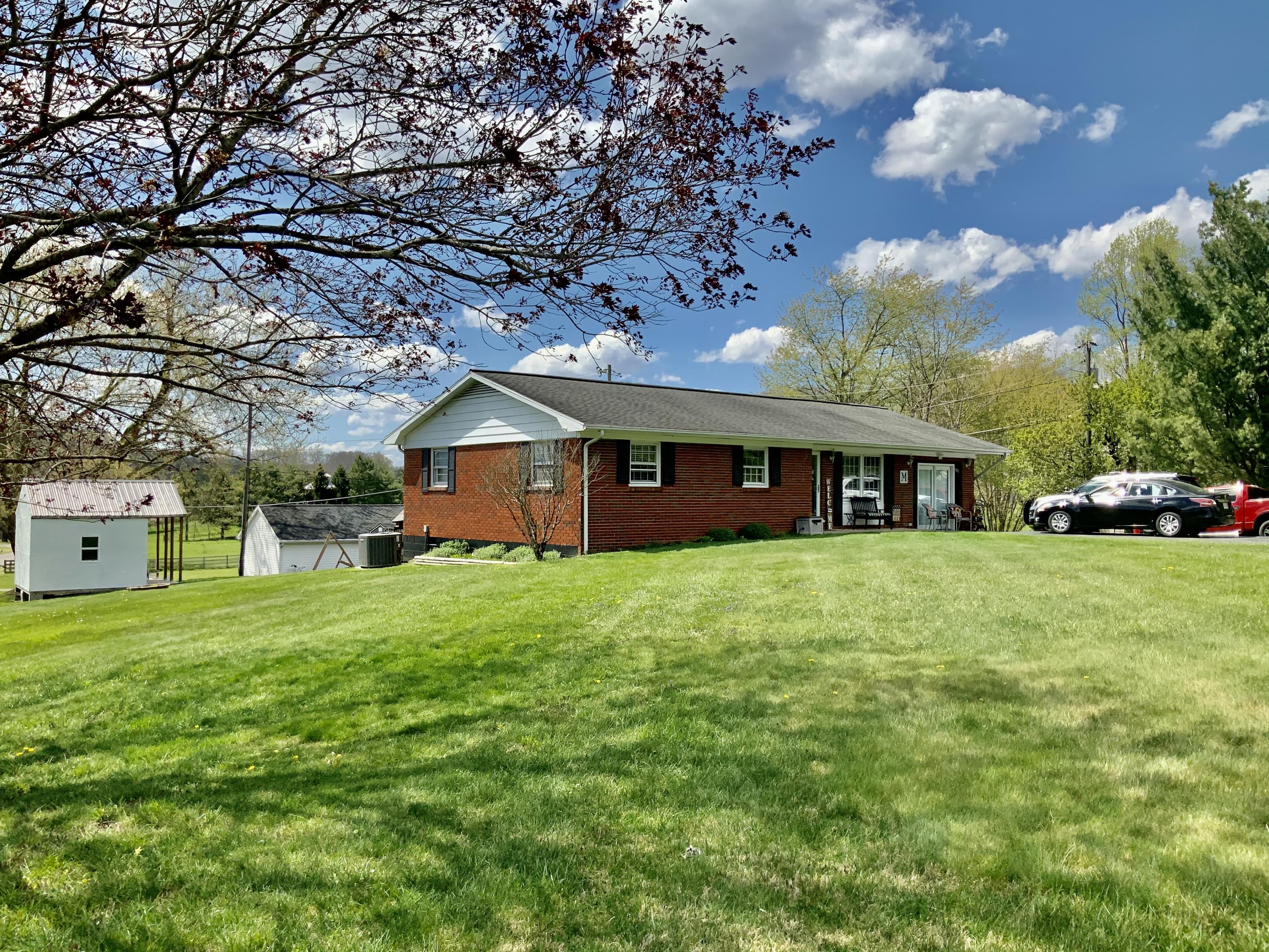 6603 Pole Bridge Road Wise, VA 24293 - Photo 4 of 26 176128F8-42F2-41DC-95AB-039AF73187E9