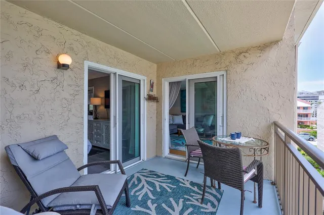 $459,000 | 845 Benjamin Franklin Drive, Unit 302, Sarasota, FL 34236