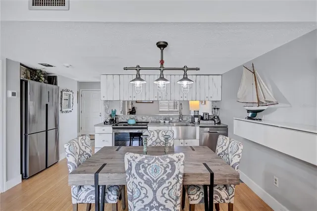 $459,000 | 845 Benjamin Franklin Drive, Unit 302, Sarasota, FL 34236