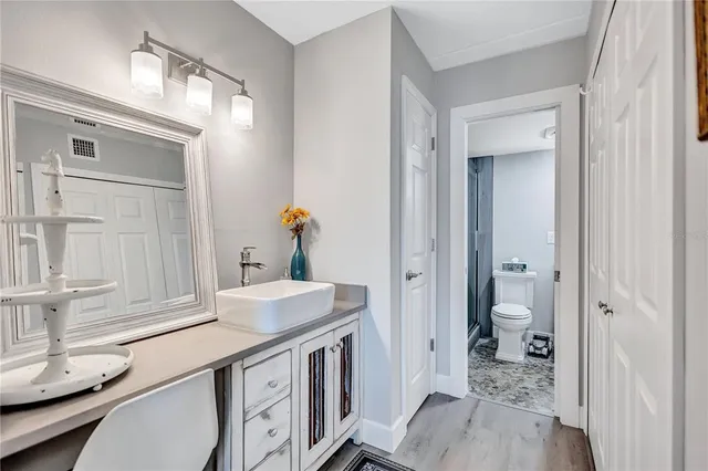 $459,000 | 845 Benjamin Franklin Drive, Unit 302, Sarasota, FL 34236