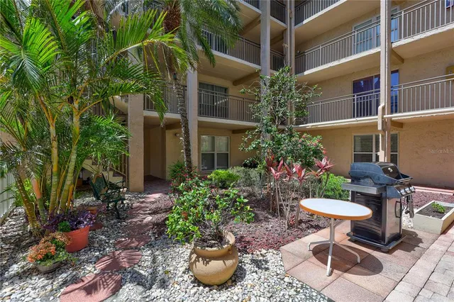 $459,000 | 845 Benjamin Franklin Drive, Unit 302, Sarasota, FL 34236
