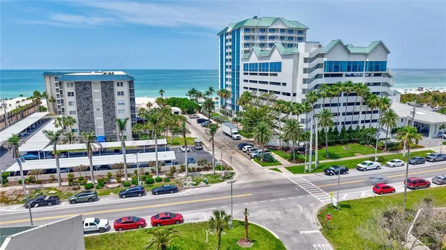 $459,000 | 845 Benjamin Franklin Drive, Unit 302, Sarasota, FL 34236