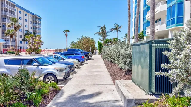 $459,000 | 845 Benjamin Franklin Drive, Unit 302, Sarasota, FL 34236