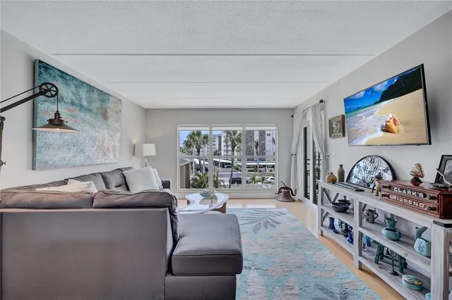 $459,000 | 845 Benjamin Franklin Drive, Unit 302, Sarasota, FL 34236