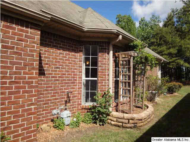 508 Summit Circle Fultondale, AL 35068 - Photo 4 of 26