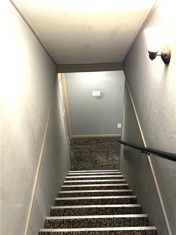 10 Powder Mill Lane Smithfield, RI 02828 - Photo 22 of 35