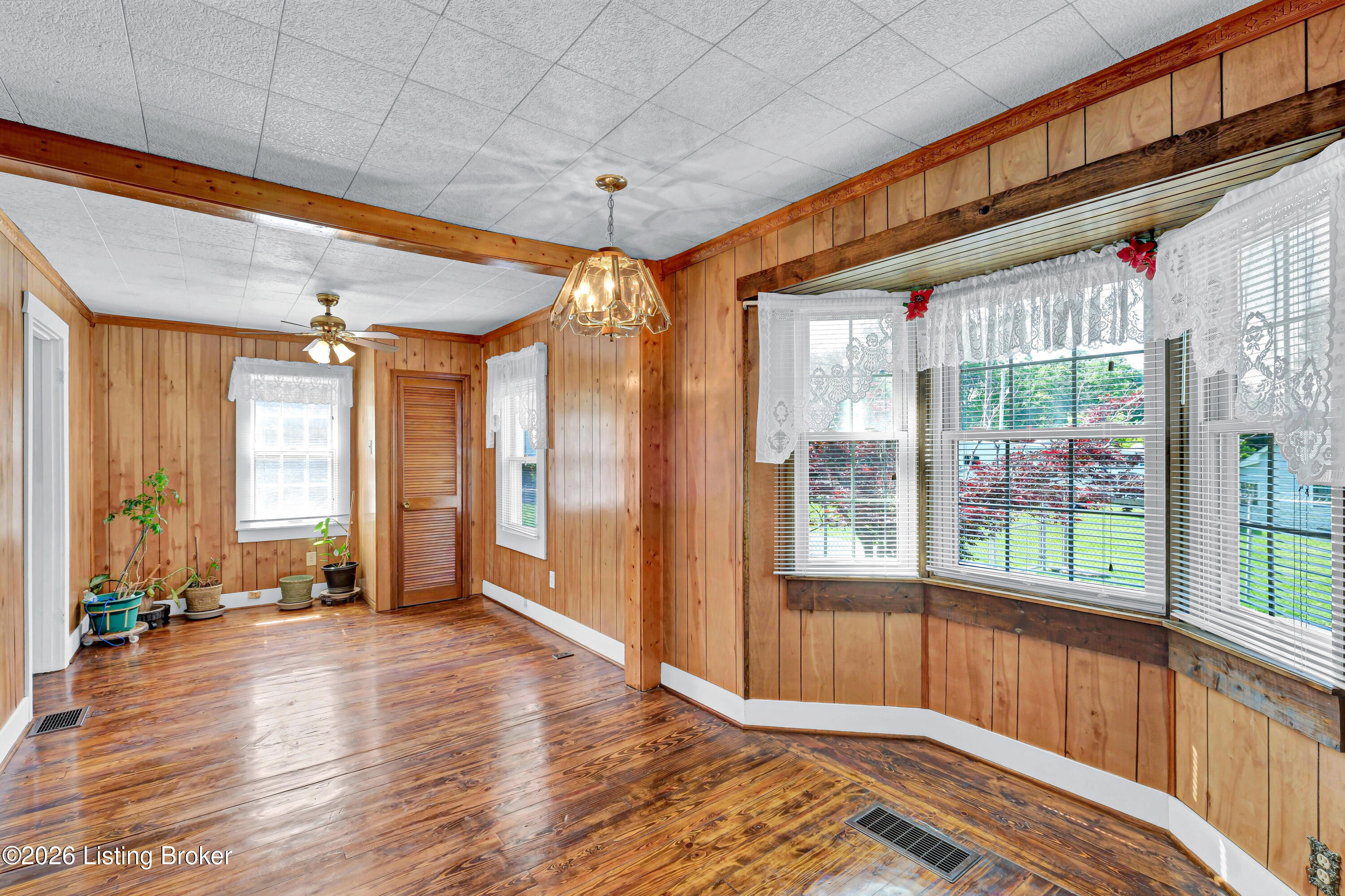 404 Gilliland Road Louisville, KY 40245 - Photo 15 of 56 20-404 Gilliland Rd